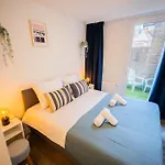 Elegant 2 Bedroom 75m2 - Sd23g Eindhoven