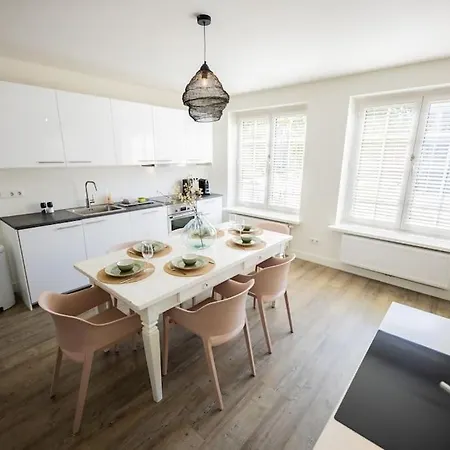 Apartment Elegant 2 Bedroom 75m2 - Sd23g