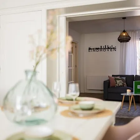 Elegant 2 Bedroom 75m2 - Sd23g 아파트 에인트호번